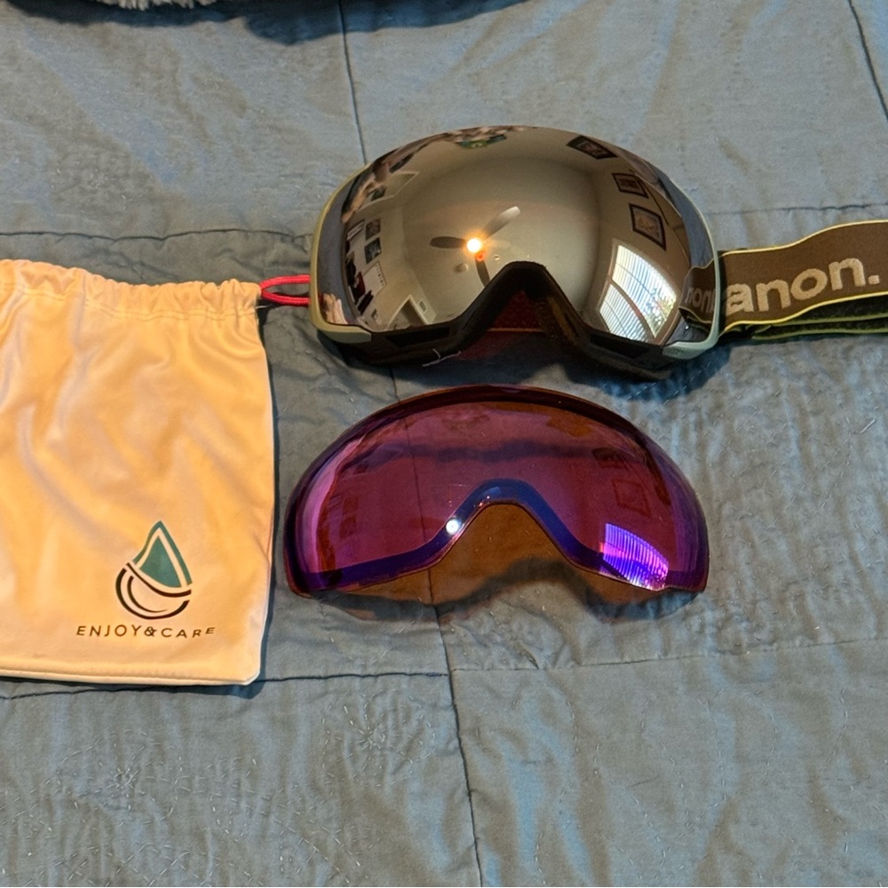 Anon M2 Magnetic Lens Mens Snowboard Goggles